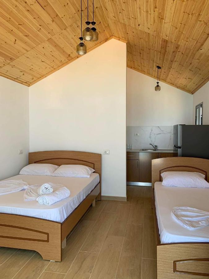 Sea La Vie Anesti Apartment Borsh Ngoại thất bức ảnh