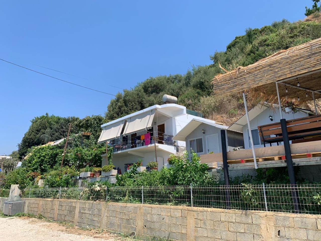 Sea La Vie Anesti Apartment Borsh Ngoại thất bức ảnh